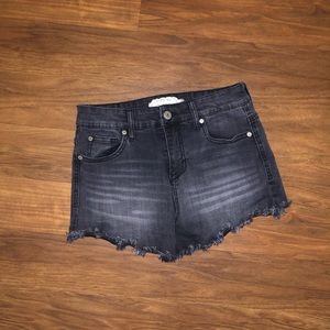 Cut off shorts